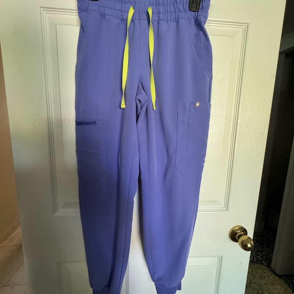 Figs Lavender Jogger Pants